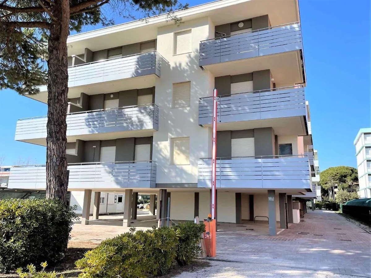 Apartment In Bibione 38260