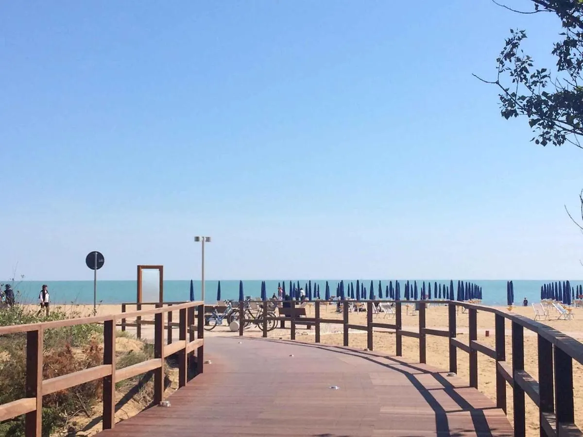 Apartment In Bibione 38260